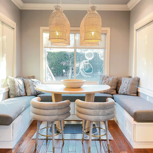 Décoration style pompier : misez sur les extincteurs et les tableaux